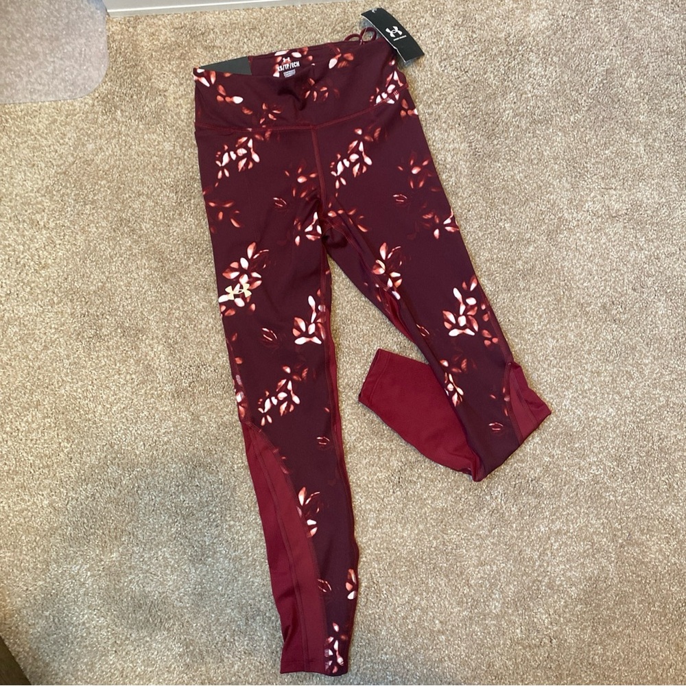 Under Armour NWT Women's XS Compression High Rise Ankle Leggings Maroon Floral